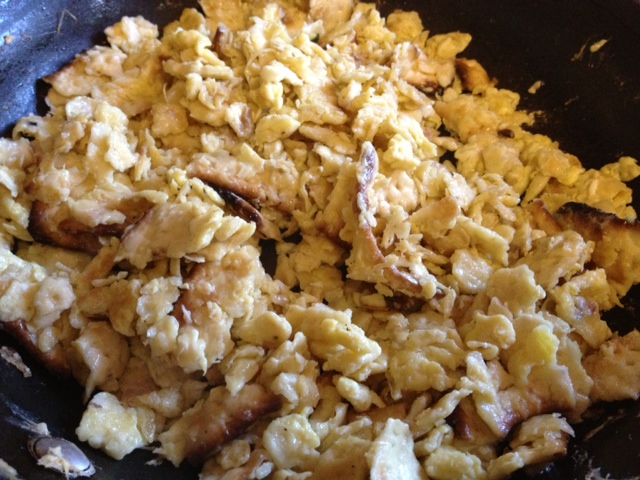 Creamed Spinach Matzoh Brei4