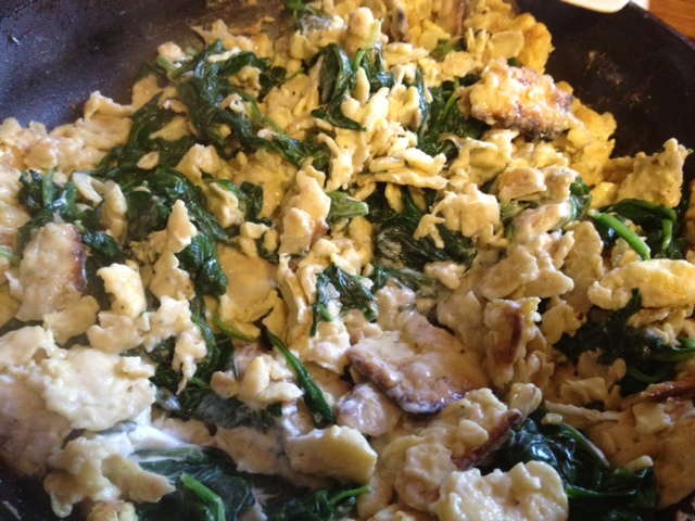 Creamed Spinach Matzoh Brei6