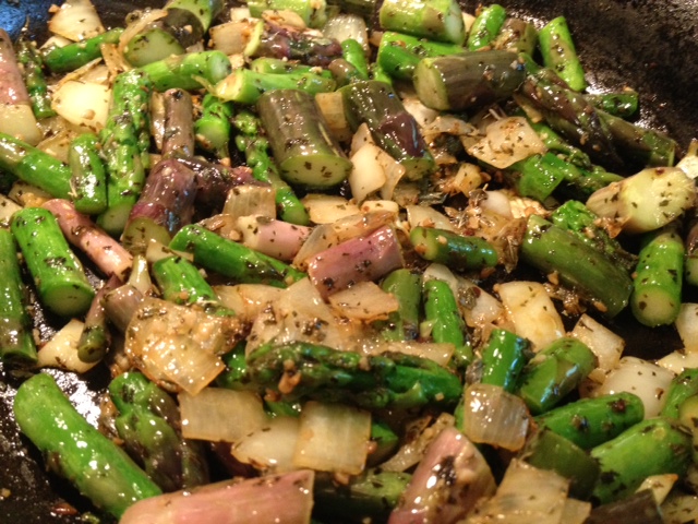 Mediterranean Asparagus & Artichoke Pasta 3